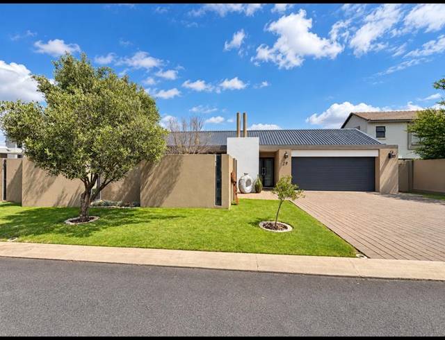 3 BEDROOM HOUSE FOR SALE IN MIDSTREAM MEADOWS